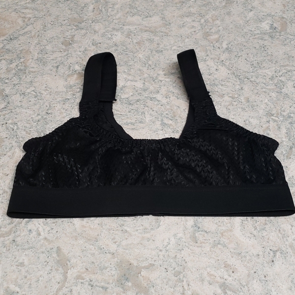 Clear Point Medical Surgical Bra - Picture 7 of 8